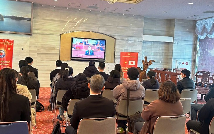 Cộng đồng người Việt tại Osaka, Nhật Bản  theo dõi trực tiếp Lễ Khai mạc Đại hội lần thứ XIV của Đảng - ảnh 1