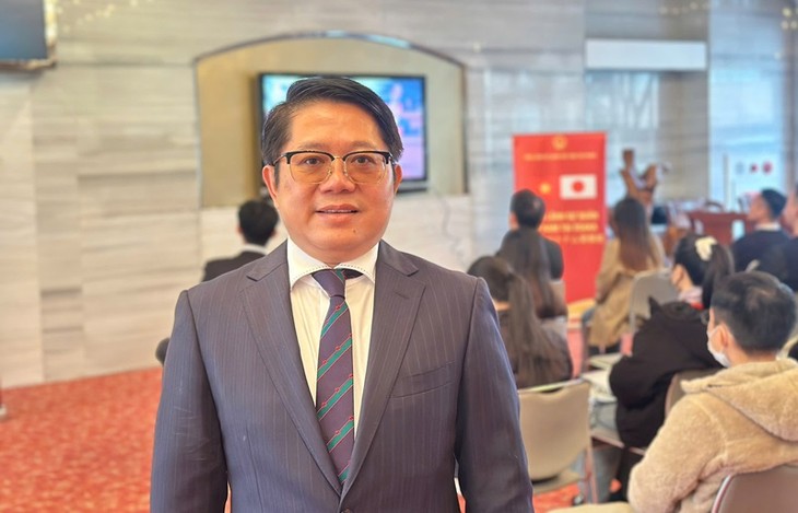 Cộng đồng người Việt tại Osaka, Nhật Bản  theo dõi trực tiếp Lễ Khai mạc Đại hội lần thứ XIV của Đảng - ảnh 2