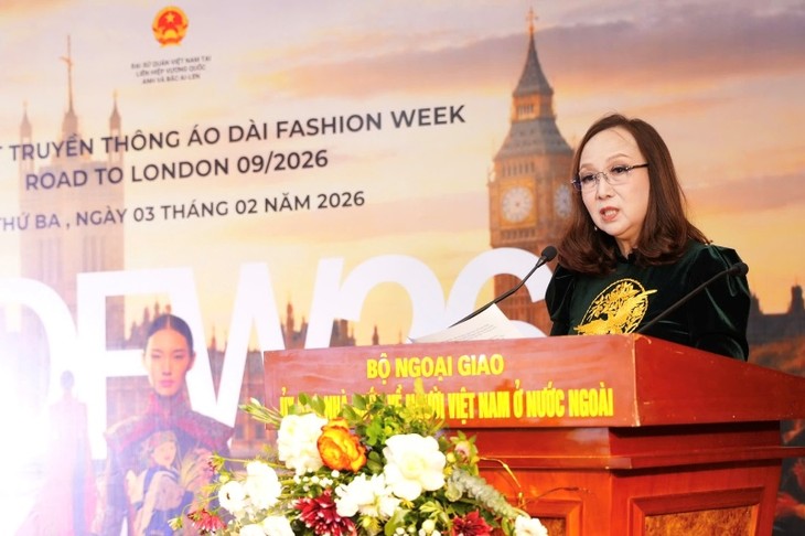 Áo Dài Fashion Week London 2026 kể câu chuyện văn hoá Việt - ảnh 3