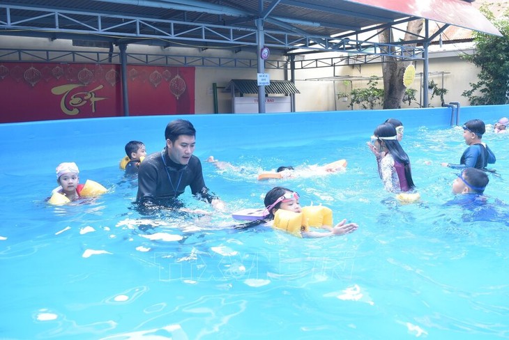 Tháng hành động vì trẻ em 2026: Trẻ em hạnh phúc, an toàn, vững bước trong kỷ nguyên số - ảnh 1