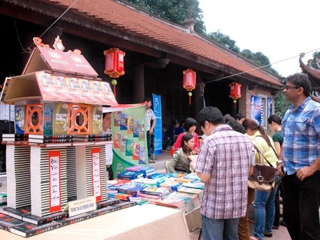  Hari Festival Buku dan Budaya membaca - ảnh 1