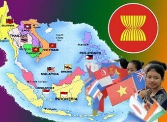  Negara-negara anggota ASEAN memperingati ult ke-46 hari jadi ASEAN - ảnh 1