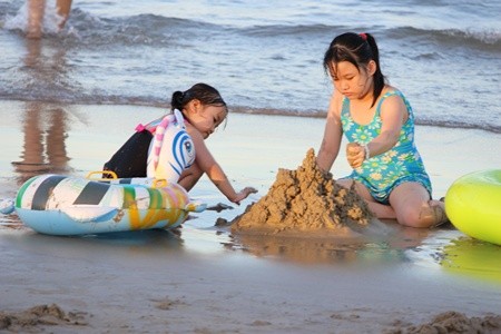 Keindahan daerah pantai My Khe, kota Da Nang pada musim panas 2014 - ảnh 5