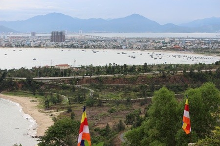 Keindahan daerah pantai My Khe, kota Da Nang pada musim panas 2014 - ảnh 2