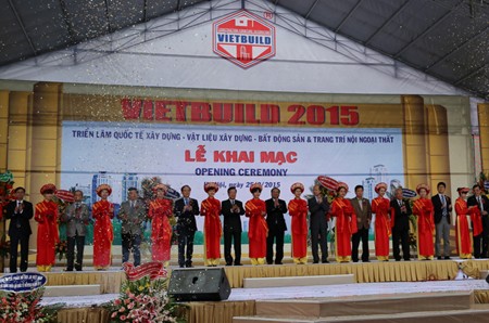 200 badan usaha pembangunan ikut pada Pameran Internasional Vietbuild 2015 - ảnh 1