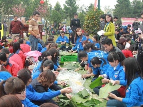 Membuka program: “Hari Raya Tet Vietnam” di Museum Hanoi - ảnh 1