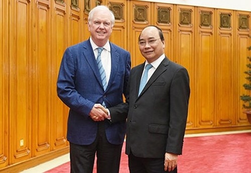 PM Nguyen Xuan Phuc menerima Direktur Program Vietnam Universitas Harvard, Amerika Serikat - ảnh 1