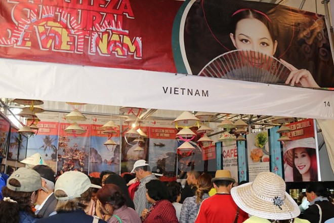 Vietnam dinilai tinggi di Pekan raya kebudayaan sahabat Meksiko 2016 - ảnh 1