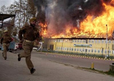 Kekerasan meningkat di Kashmir - ảnh 1