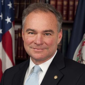 Partai Demokrat resmi menominasikan Tim Kaine sebagai calon Wakil Presiden AS - ảnh 1