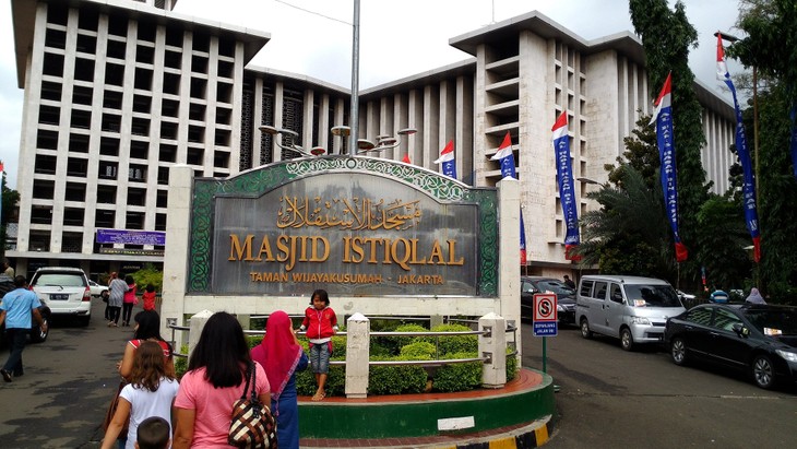 Masjid Istiqlal di Jakarta - ảnh 1