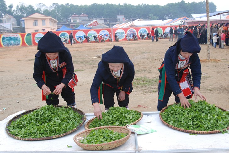 Pekan raya, pameran “Setiap kecamatan satu produk” diadakan di kota Thai nguyen - ảnh 1