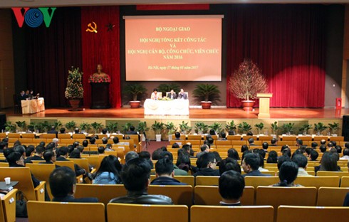 Konferensi evaluasi pekerjaan Kemlu Vietnam - ảnh 1