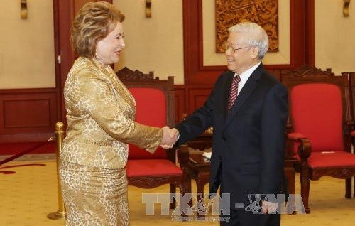 Sekjen Nguyen Phu Trong menerima Ketua Dewan Federal Rusia, Valentina Matvienko - ảnh 1