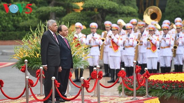 Terus mendorong hubungan persahabatan tradisional Vietnam-Sri Lanka - ảnh 1