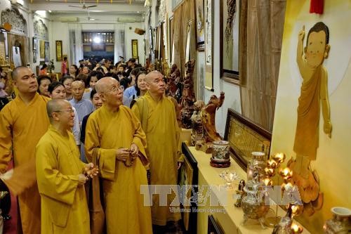 Pekan Budaya agama Buddha untuk menyambut Mega Upacara Waisak tahun 2561, menurut kalender Buddha - ảnh 1