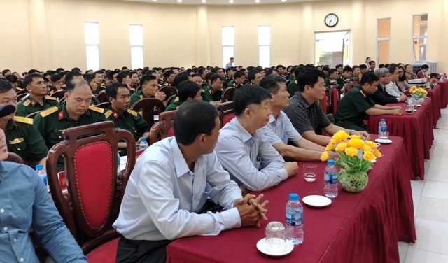 UNDP membantu Viet Nam mengatasi akibat bom dan ranjau pasca perang - ảnh 1