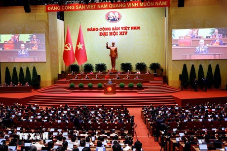 អង្គការអន្តរជាតិនានាយកចិត្តទុកដាក់ពិសេសដល់ខ្លឹមសារក្នុងឯកសារនៃមហាសន្និបាតលើកទី១៤របស់បក្សកុម្មុយនិស្តវៀតណាម - ảnh 1