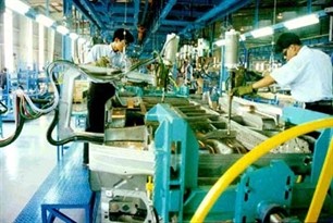 Vietnamese economy sees positive signs - ảnh 1