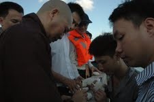 Buddhist monk stays on Truong Sa Islands  - ảnh 3