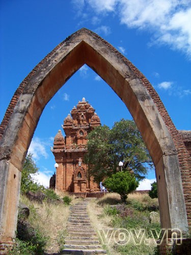 Po Klaung Garai tower complex - ảnh 2