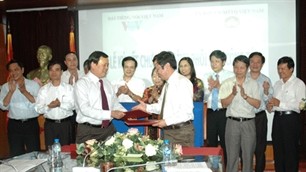 VOV, VFF to strengthen cooperation  - ảnh 1