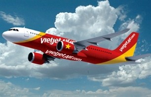 VietJetAir opens Ho Chi Minh - Nha Trang flight - ảnh 1