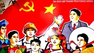 Ninh Binh reviews one year drive on following Ho Chi Minh’s moral example  - ảnh 1