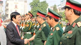 President celebrates new academic year at Defence Academy  - ảnh 1