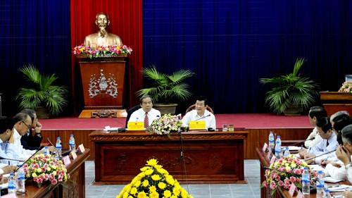 President Truong Tan Sang works with Quang Tri - ảnh 1