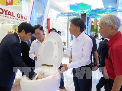 Vietbuild International Exhibition houses 1,000 pavilions  - ảnh 1