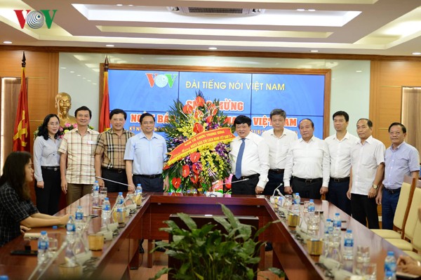 94th Vietnam Revolutionary Press Day marked nationwide  - ảnh 1