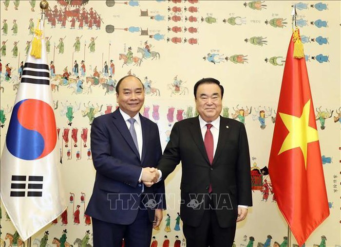 Prime Minister meets  RoK National Assembly Speaker  - ảnh 1