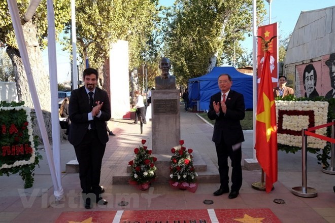 Ho Chi Minh Park in Chile completes its renovation - ảnh 1