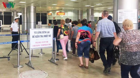 E-medical declaration made mandatory for all arrivals in Vietnam  - ảnh 1