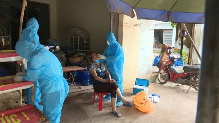 Vietnam reports 41 more cases of COVID-19, 713 in total - ảnh 1