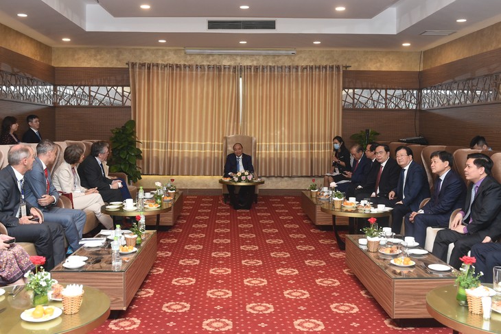 Prime Minister stresses international role in protecting transnational rivers  - ảnh 1