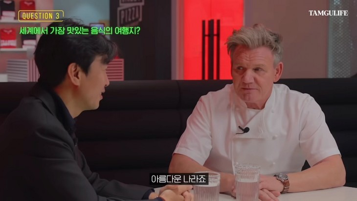 Gordon Ramsay says Vietnam among No. 1 food destinations - ảnh 1