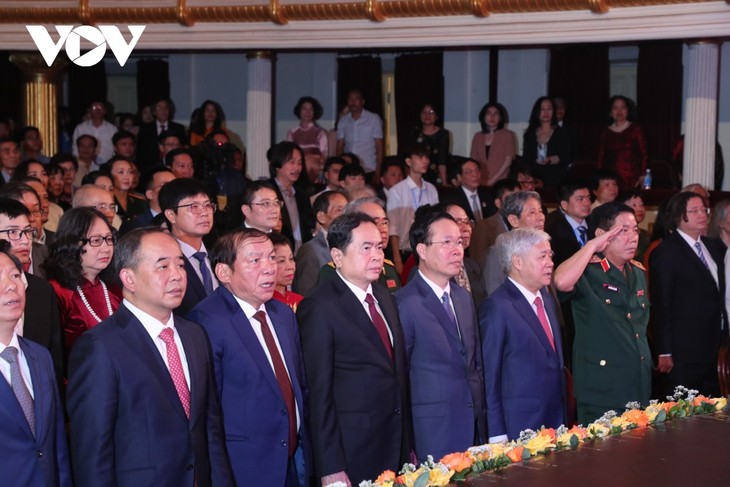 President calls culture creators “torch keepers” lighting national advancement  - ảnh 1