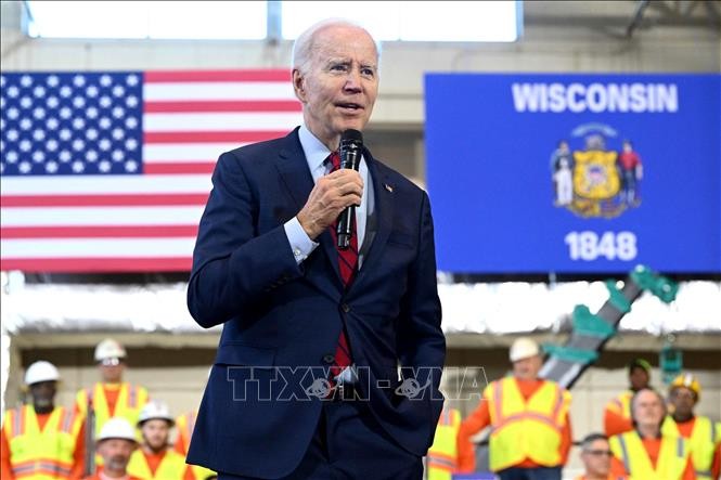 US President delivers Bidenomics speech on economic vision - ảnh 1