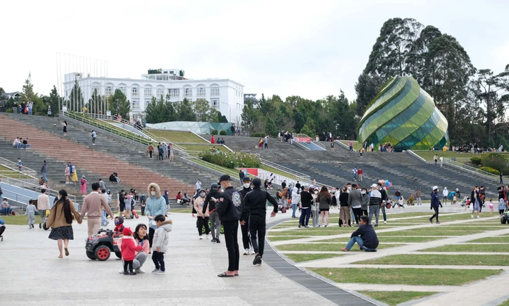 Festival celebrates Da Lat as UNESCO Creative Music City  - ảnh 1