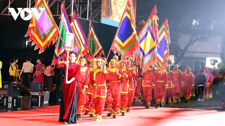 Traditional festival honors female warrior Le Chan  - ảnh 2