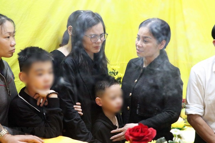 Remain of Vietnamese crew member who died in Red Sea repatriated  - ảnh 1