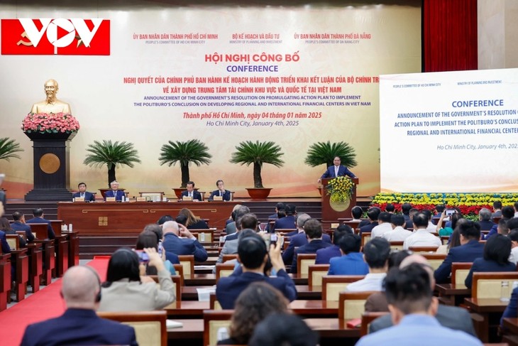 Vietnam meets conditions for establishing an international financial center, says PM - ảnh 1