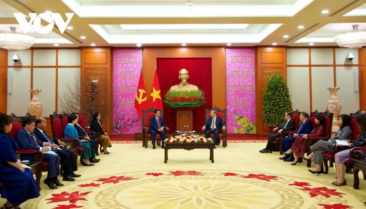 Party chief praises Vietnam-Cambodia neighborliness, cooperation   - ảnh 1