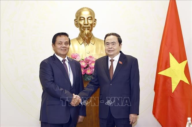 National Assembly Chairman receives First Vice President of Cambodian Senate - ảnh 1