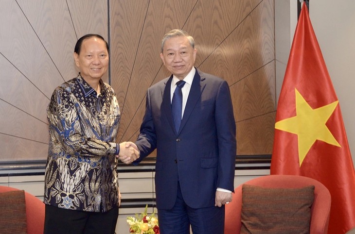 Party General Secretary receives leaders of large Indonesian businesses - ảnh 3