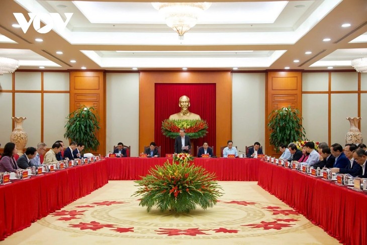 Party chief urges further clarification of Vietnam's new growth model - ảnh 1