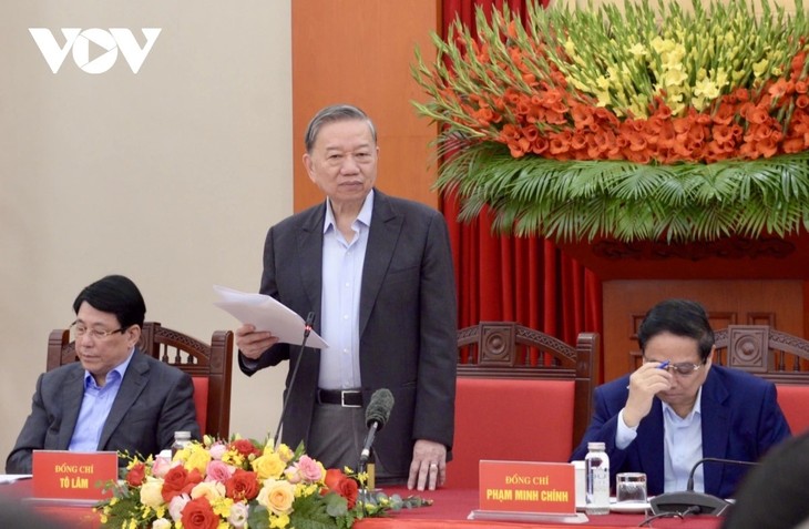 Party chief urges further clarification of Vietnam's new growth model - ảnh 2