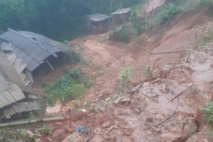 Localities urged to step up flood recovery efforts  - ảnh 1